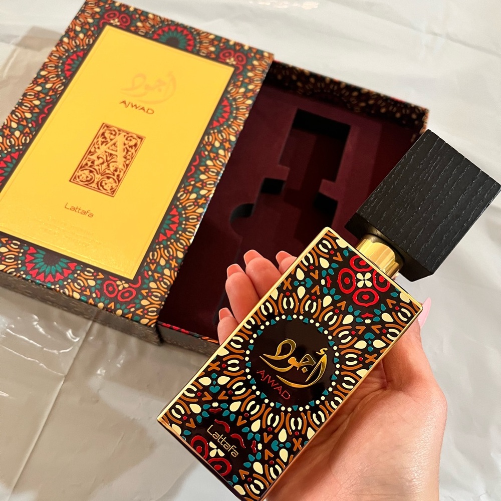 Perfume Ajwad Lattafa unisex 60ml NEW